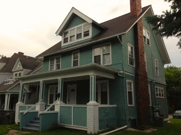 Photo of 928 South Forest Avenue