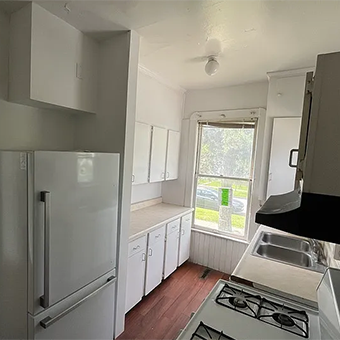 930 South Forest Avenue - Photo 2